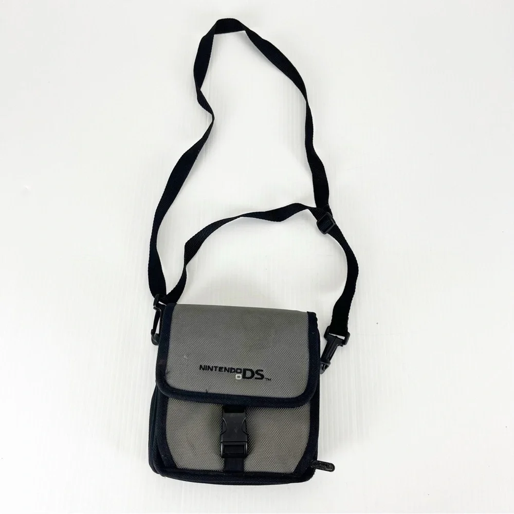 ALS Industries Nintendo DS 9 Gray Video Game Carrying Case Travel Bag Accessory